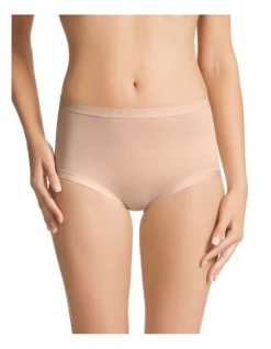 Bonds Invisitails Full Brief In Beige