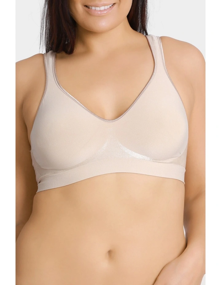 Playtex Comfort Revolution Flex Non-Padded Wirefree Bra Beige 1 Playtex Comfort Revolution Flex Non-Padded Wirefree Bra Beige
