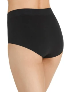 Bonds Comfy Tails Full Seamfree Brief In Black -Myer Clothing Shop 503346610 503345800 3 720x928