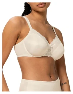 Triumph 'Ladyform' Minimizer Bra 10004936