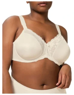 Triumph 'Ladyform' Minimizer Bra 10004936 9 Triumph 'Ladyform' Minimizer Bra 10004936 -Myer Clothing Shop 603103730 988073520 4 720x928