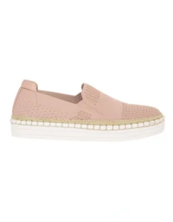 Queen Rose Quartz Slip-on Sneaker