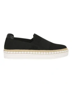 Queen Black Slip-on Sneaker