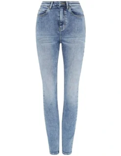 The Passenger Jean -Myer Clothing Shop 710746120 5 1 720x928