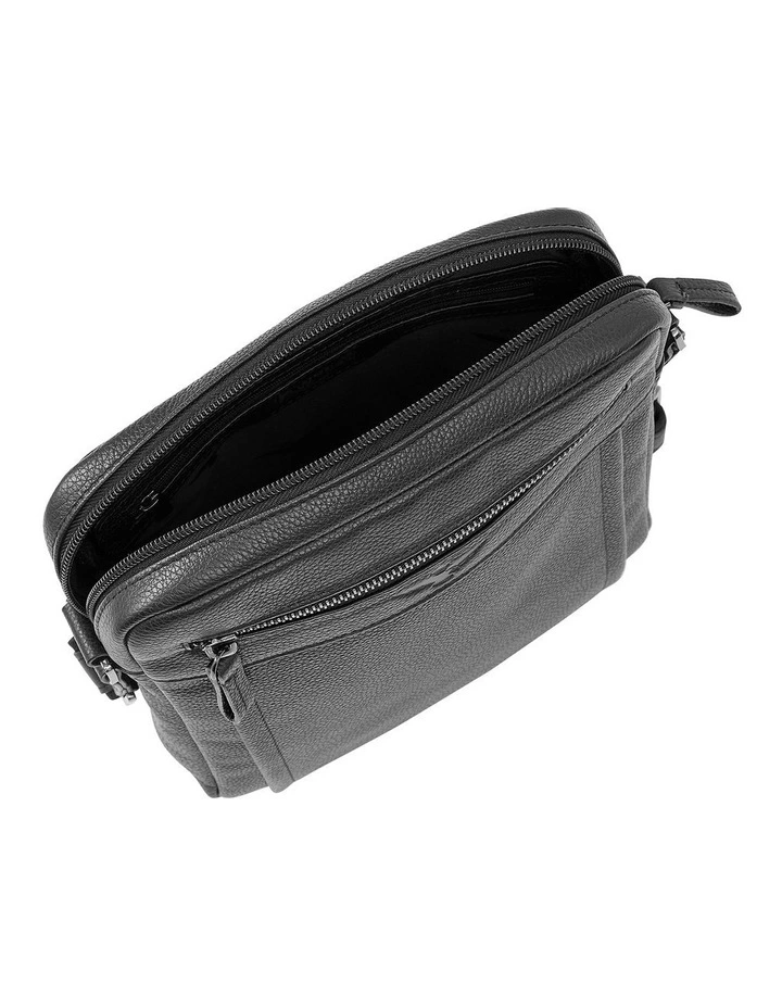 Montoro Leather Cross Body Bag 3 Montoro Leather Cross Body Bag - Image 3