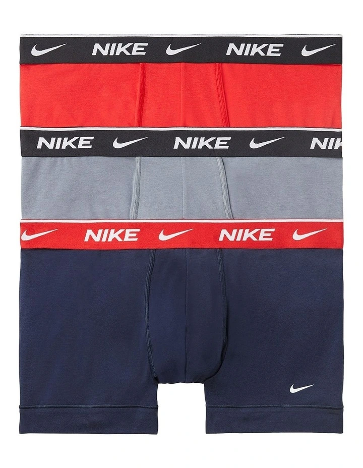 Nike Everyday Stretch Trunk Navy/Grey/Red 3 Pack 1 Nike Everyday Stretch Trunk Navy/Grey/Red 3 Pack
