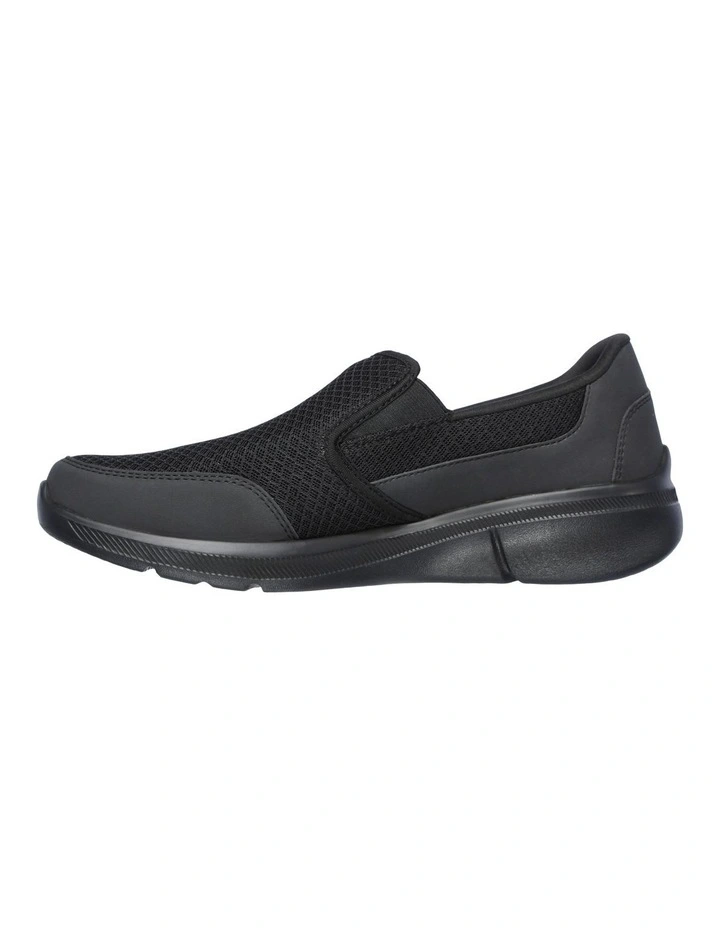 Skechers Equalizer 3.0 Bluegate Shoe In Black 3 Skechers Equalizer 3.0 Bluegate Shoe In Black - Image 3