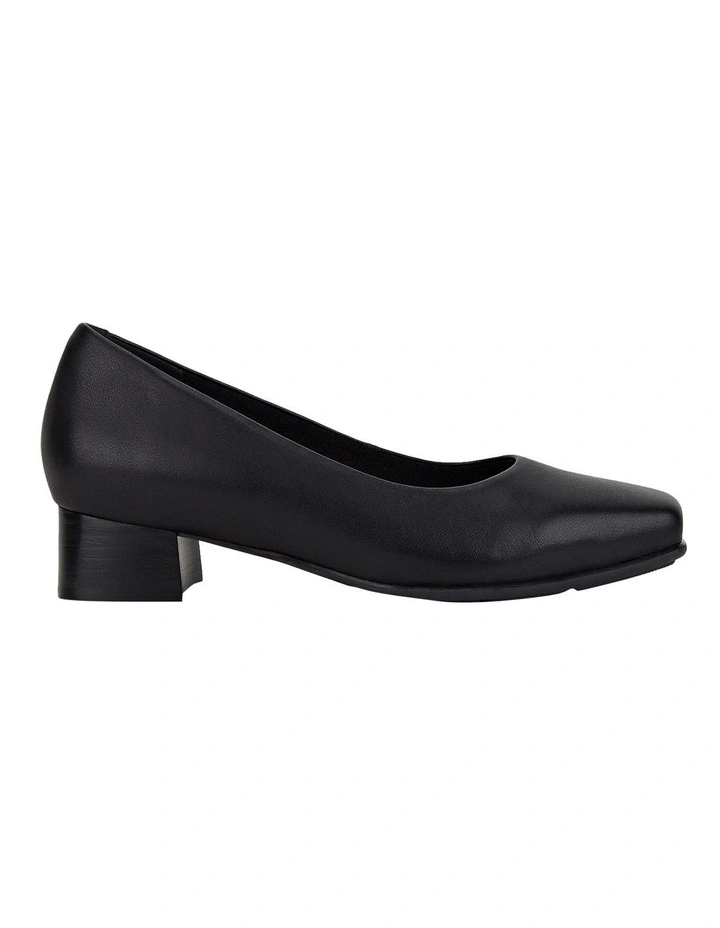 Hush Puppies The Low Square Black Leather Heeled Shoes 1 Hush Puppies The Low Square Black Leather Heeled Shoes