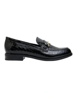 Paragon Flat Shoes In Black Patent Croc Leather