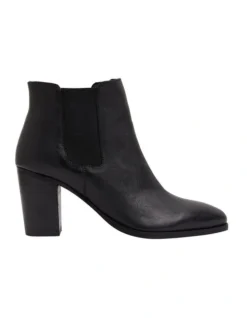 Neddy Black Glove Boots
