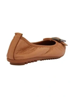 Pentagon Flat Shoes In Tan Leather -Myer Clothing Shop 830636470 4 720x928