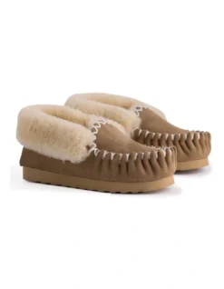 Hand Stitched Womens Sheepskin Moccasin Chestnut/Tan 13 Hand Stitched Womens Sheepskin Moccasin Chestnut/Tan -Myer Clothing Shop 837292600 7 720x928