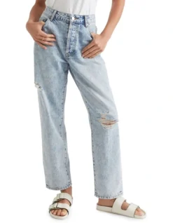 Boyfriend Jean In Light Blue Denim