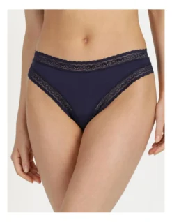 SOHO Smooth Lace G-String Brief In Navy