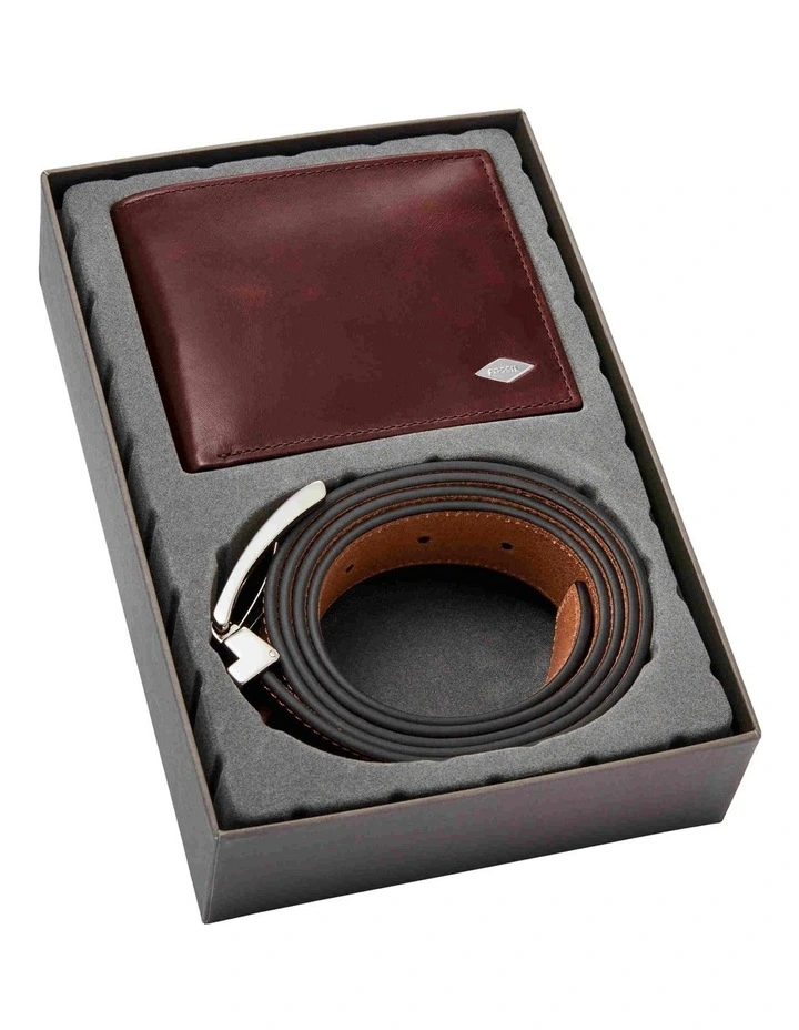 Fossil Ryan Large Brown Coin Pocket Bifold & Belt Gift Pack 2 Fossil Ryan Large Brown Coin Pocket Bifold & Belt Gift Pack - Image 2