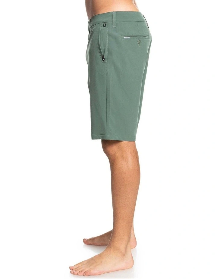 Quiksilver Union 20" Amphibian Board Shorts 3 Quiksilver Union 20" Amphibian Board Shorts - Image 3