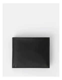 Black L Fold With Removable Pass Case Wallet