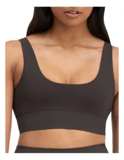 Bonds Bases Scoop Crop In Dusted Black
