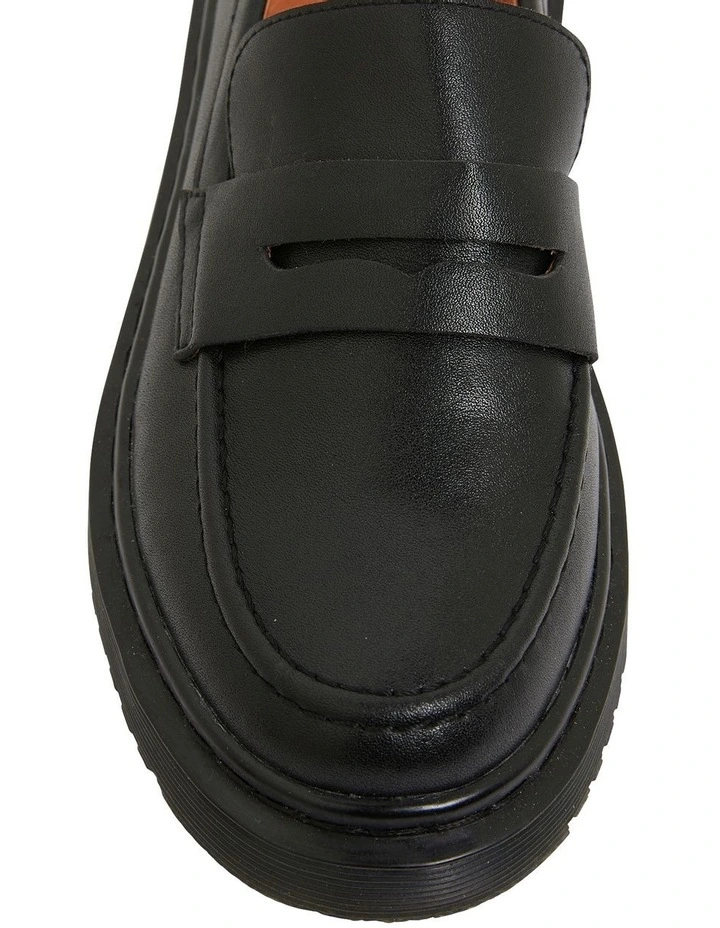 Strata Flat Loafers In Black Leather 7 Strata Flat Loafers In Black Leather - Image 7