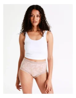 Soho Smooth With Lace Full Brief In Pink 10 Soho Smooth With Lace Full Brief In Pink -Myer Clothing Shop 883217440 928705150 4 3 720x928