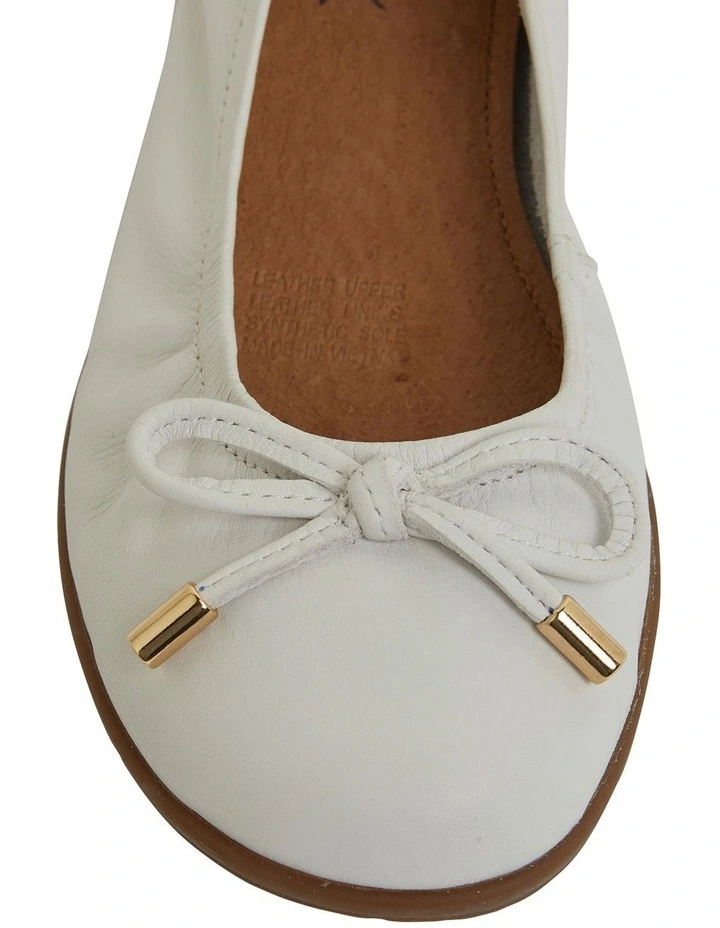 Barton Flat Shoes In White Leather 6 Barton Flat Shoes In White Leather - Image 6