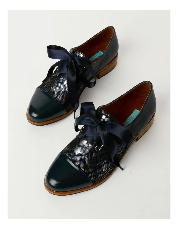 Avril Navy Leather Flat Shoes 2 Avril Navy Leather Flat Shoes - Image 2