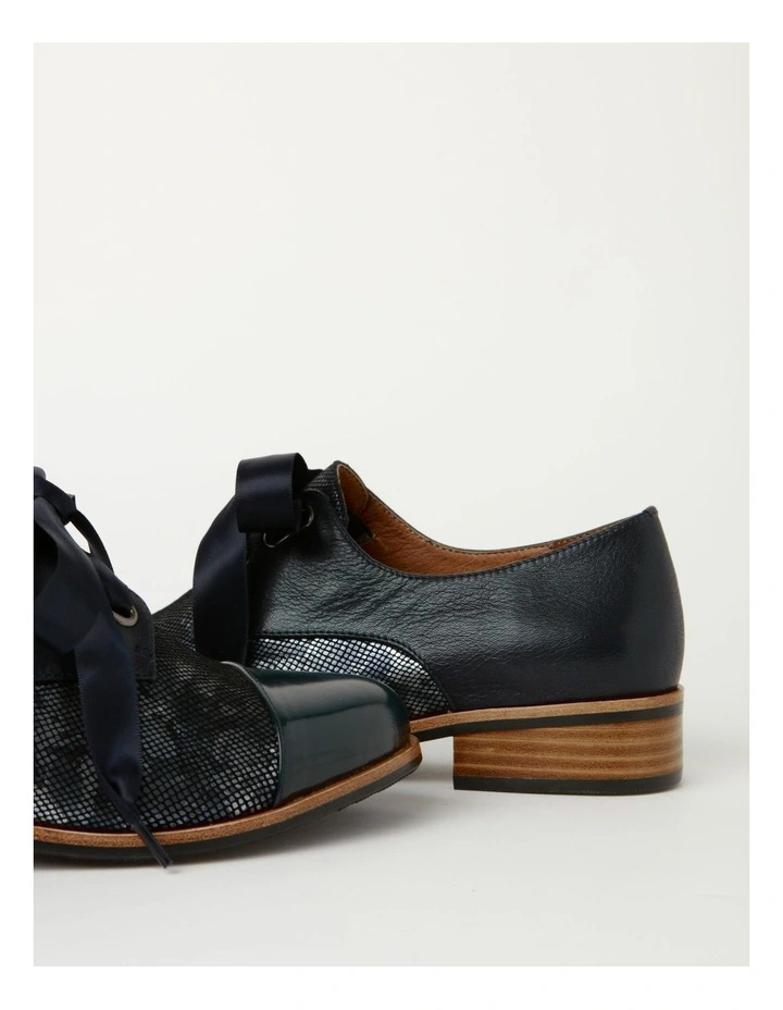 Avril Navy Leather Flat Shoes 4 Avril Navy Leather Flat Shoes - Image 4