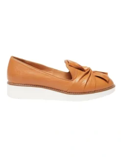 Dandy Tan Glove Flat Shoes