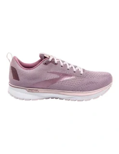 BROOKS Revel 4 Pink Running Shoe
