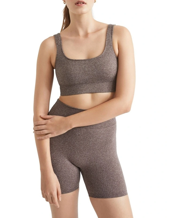 Seamless Crop 1 Seamless Crop
