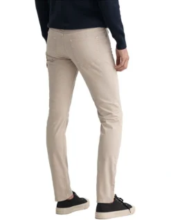 Gant Hayes Retro Shield Jeans Plaza In Taupe 6 Gant Hayes Retro Shield Jeans Plaza In Taupe -Myer Clothing Shop 913093390 3 720x928