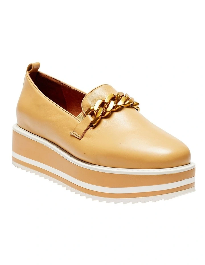 Oakland Camel Glove Flat Shoes 2 Oakland Camel Glove Flat Shoes - Image 2