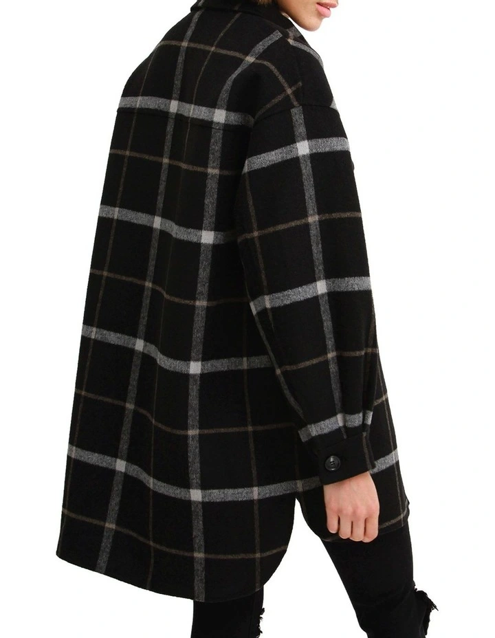 River's Edge Plaid Shacket Nearly Black 3 River's Edge Plaid Shacket Nearly Black - Image 3