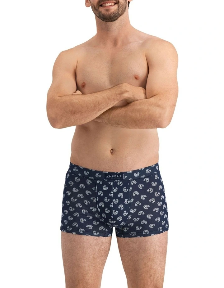 Jockey London Print Trunk In Regent Street 1 Jockey London Print Trunk In Regent Street