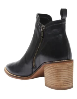 Nomad Black Glove Boots -Myer Clothing Shop 921232900 6 720x928