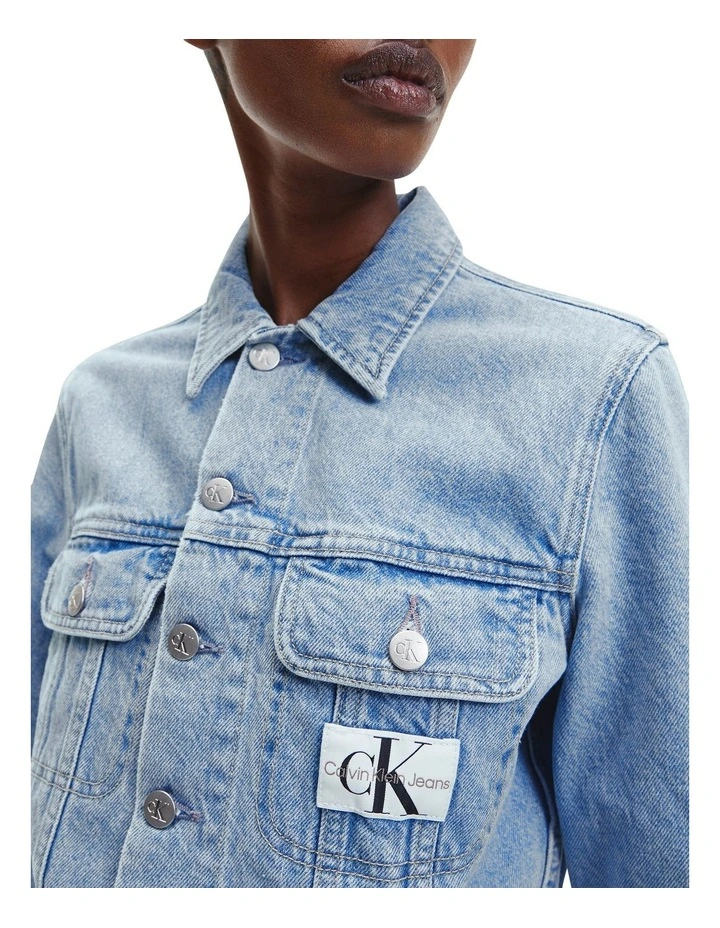 Calvin Klein Jeans Cropped 90s Denim Jacket In Light Blue 2 Calvin Klein Jeans Cropped 90s Denim Jacket In Light Blue - Image 2