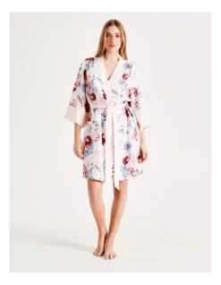 Chloe & Lola New Pebbled Satin Robe In White Multi