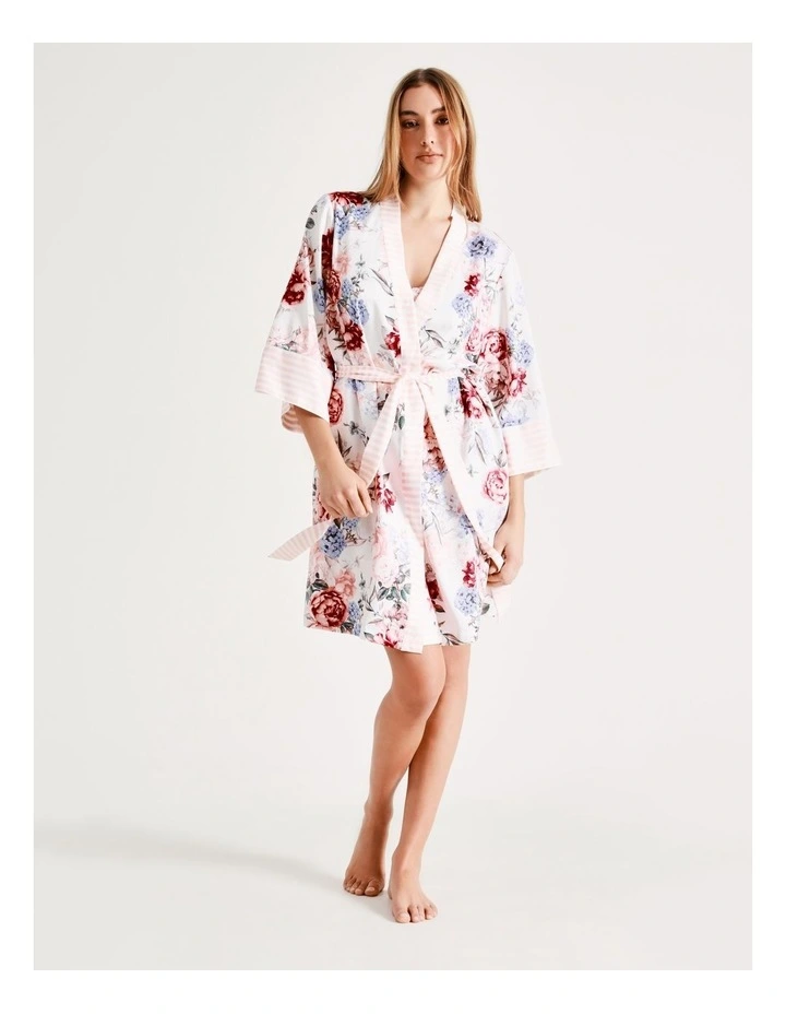 Chloe & Lola New Pebbled Satin Robe In White Multi 4 Chloe & Lola New Pebbled Satin Robe In White Multi - Image 4