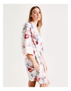 Chloe & Lola New Pebbled Satin Robe In White Multi 12 Chloe & Lola New Pebbled Satin Robe In White Multi -Myer Clothing Shop 929858500 6 720x928