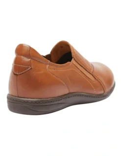 Latrobe Flat Shoes In Mid Brown Glove 10 Latrobe Flat Shoes In Mid Brown Glove -Myer Clothing Shop 930000340 4 720x928