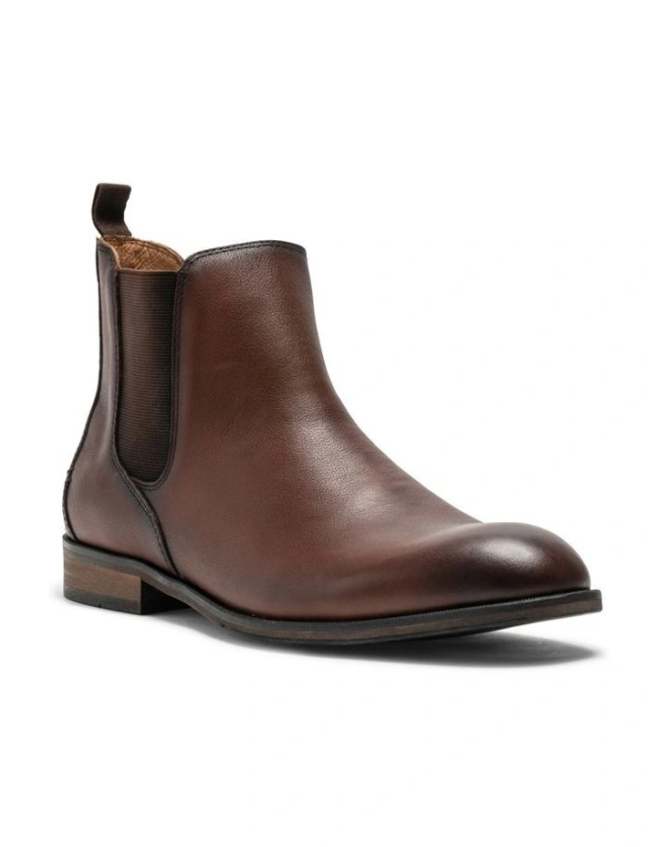 Kingsview Road Chelsea Boot In Cognac 2 Kingsview Road Chelsea Boot In Cognac - Image 2