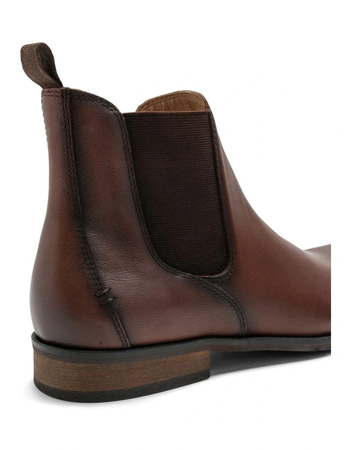 Kingsview Road Chelsea Boot In Cognac 5 Kingsview Road Chelsea Boot In Cognac - Image 5