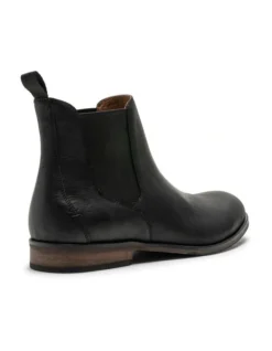 Kingsview Road Chelsea Boot In Nero Wash 9 Kingsview Road Chelsea Boot In Nero Wash -Myer Clothing Shop 931124080 3 720x928
