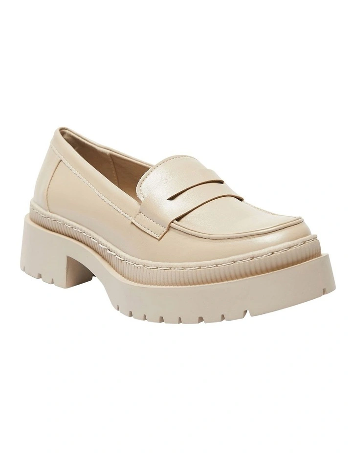 Sawyer Flats In Nude Smooth 2 Sawyer Flats In Nude Smooth - Image 2