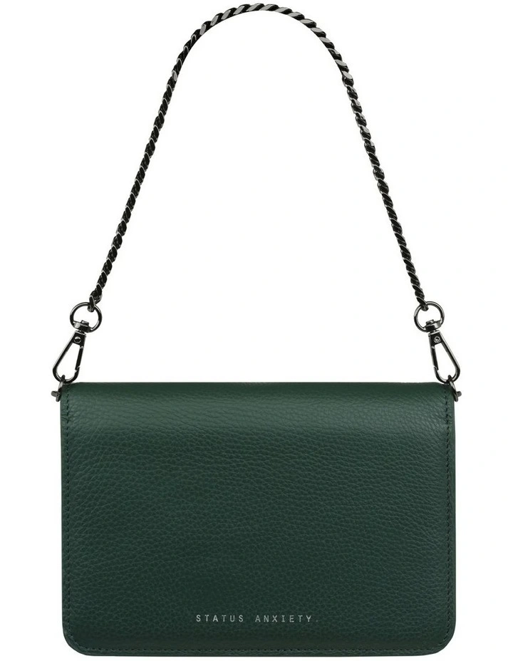 She Burns Chain Crossbody Bag In Green 5 She Burns Chain Crossbody Bag In Green - Image 5