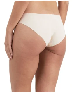 Hi Bikini 7 Hi Bikini -Myer Clothing Shop 939011410 939071800 3 720x928