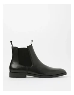 Jasper Chelsea Boot Boot In Black