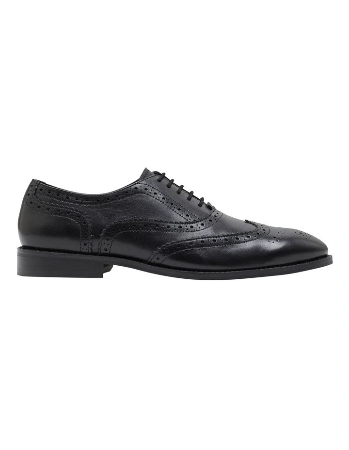 Oxford Jose Leather Brogue Shoes In Black 1 Oxford Jose Leather Brogue Shoes In Black