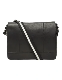 Oxford Mackenzie Leather Messenger Bag In Black