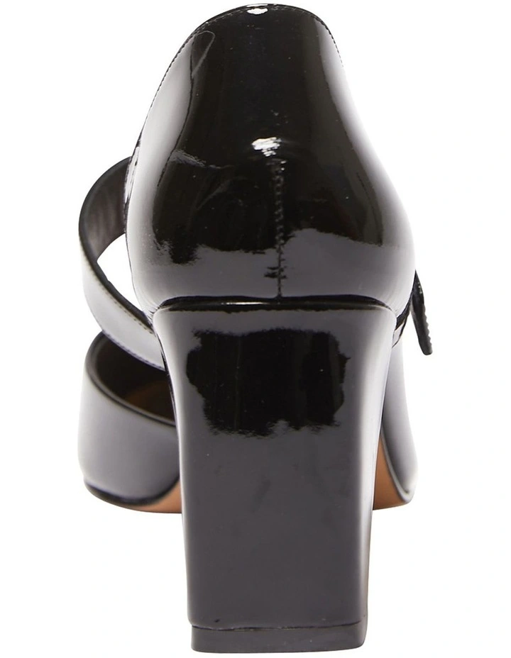 Giselle Heeled Shoes In Black Patent 5 Giselle Heeled Shoes In Black Patent - Image 5